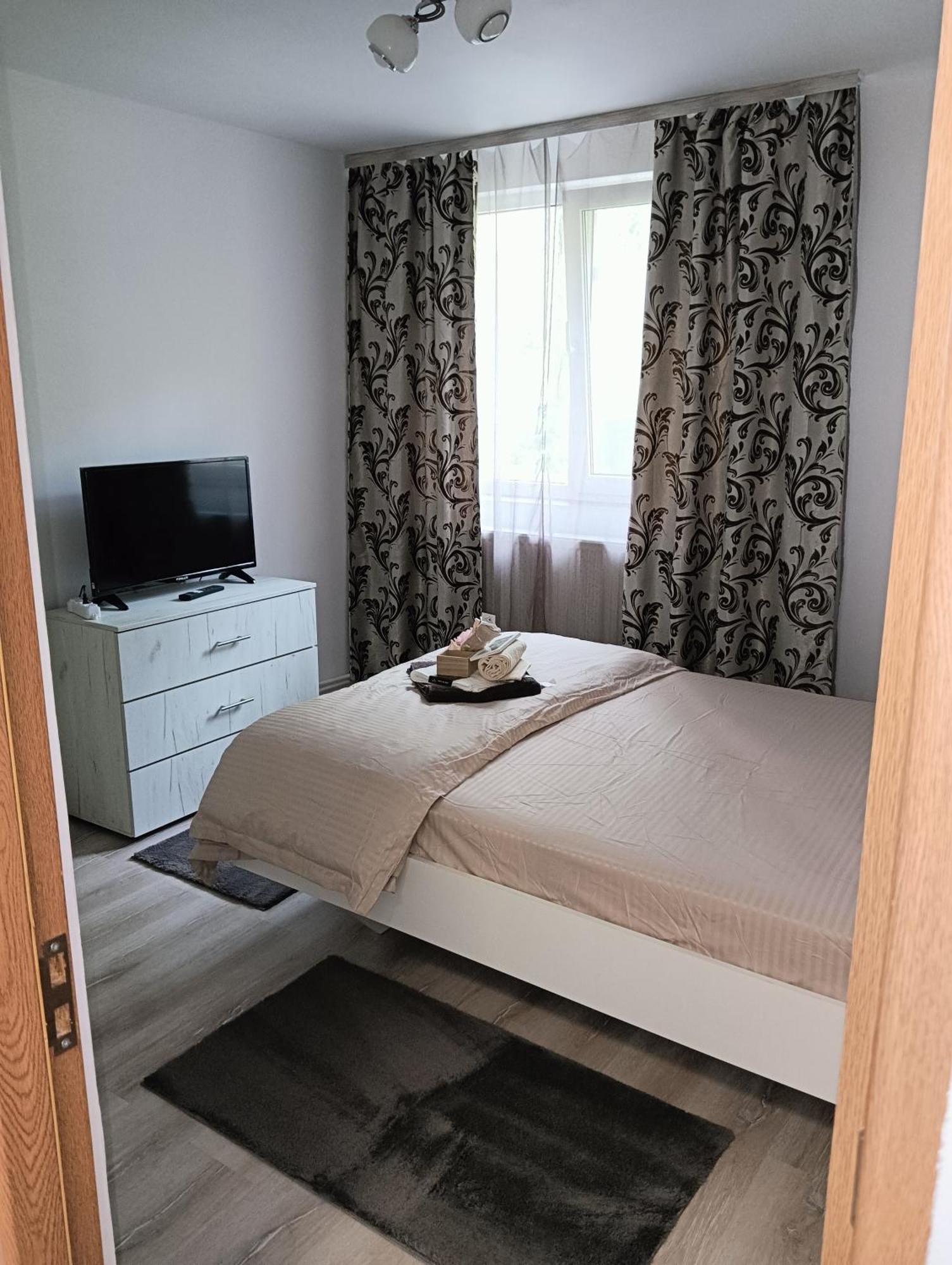 Apartament Hd2 Hunedoara Buitenkant foto